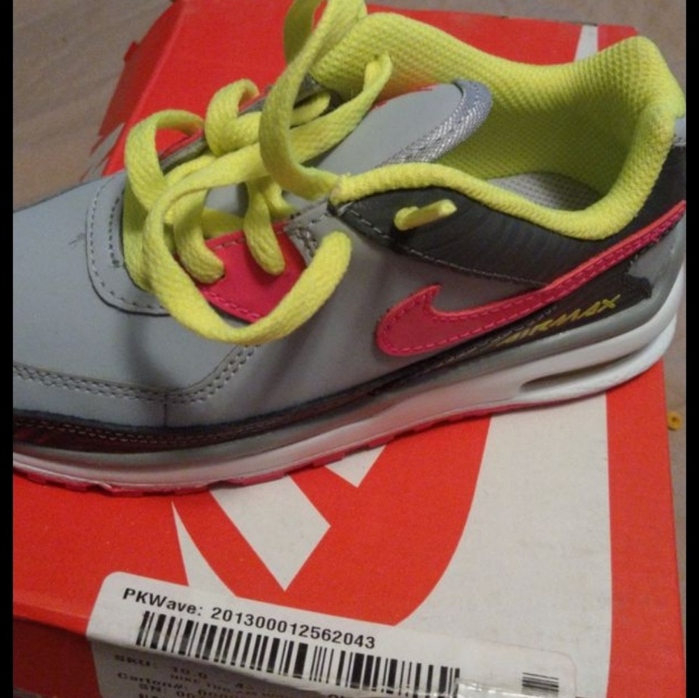 Nike girls size 10c